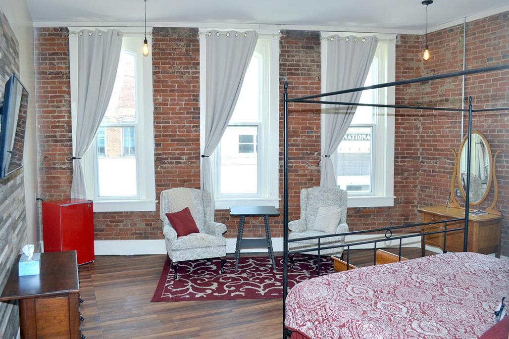 Eighteen-Ninety Sleepover Casey Exterior foto